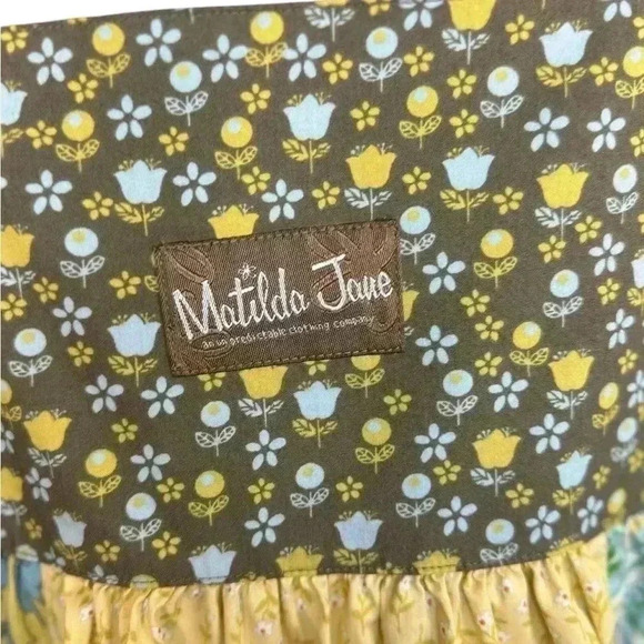 Camilla Jane - Picture 2 of 11